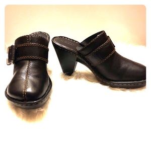 Born, Jovana Black, Size 6 , Slip on, with box,
